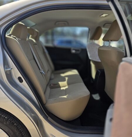 
Certified Used 2017  Toyota Axio full									