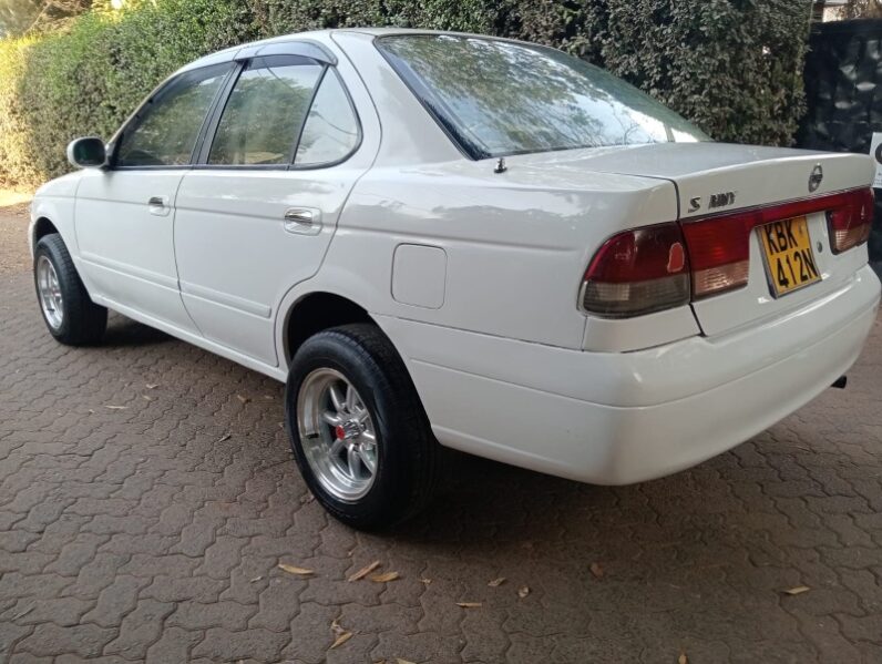 
Used 2003  Nissan FB15 full									