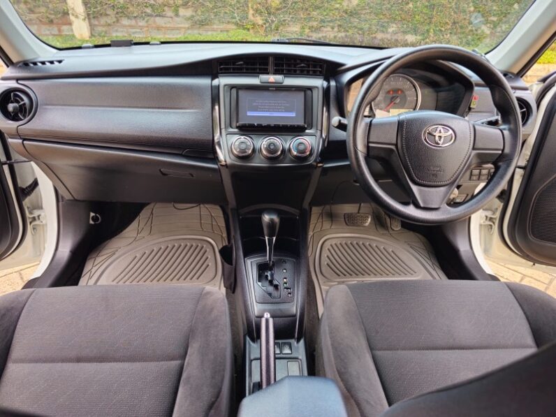 
Used 2017  Toyota Axio full									