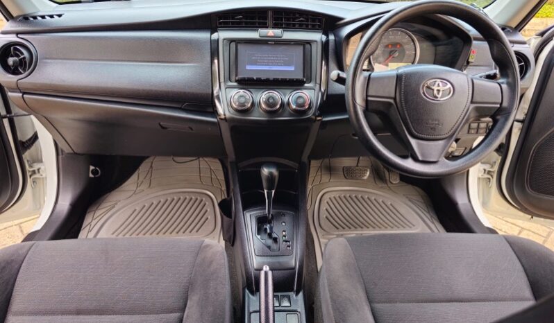 
Used 2017  Toyota Axio full									