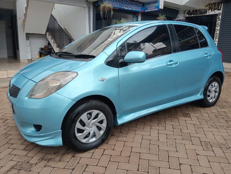 
Used 2007  Toyota Vitz full									