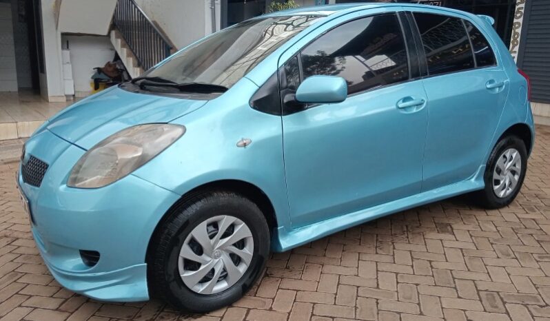 
Used 2007  Toyota Vitz full									