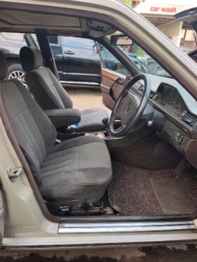 Used 1993  Mercedes 124