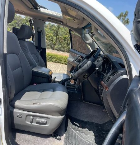 
Certified Used 2008  Toyota Land Cruiser full									