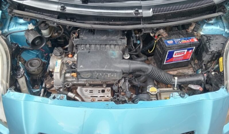 
Used 2007  Toyota Vitz full									