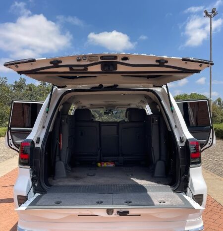 
Certified Used 2008  Toyota Land Cruiser full									