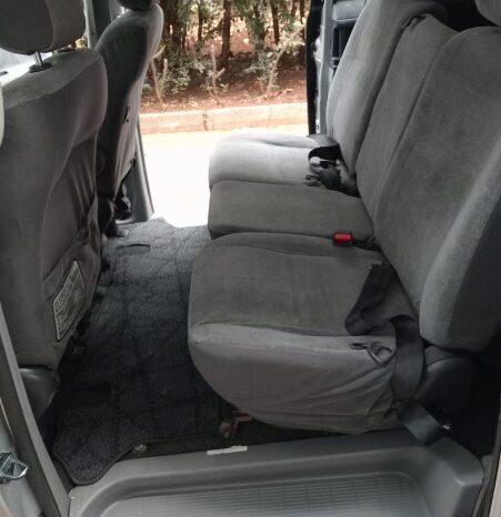 
Used 2006  Toyota Noah full									