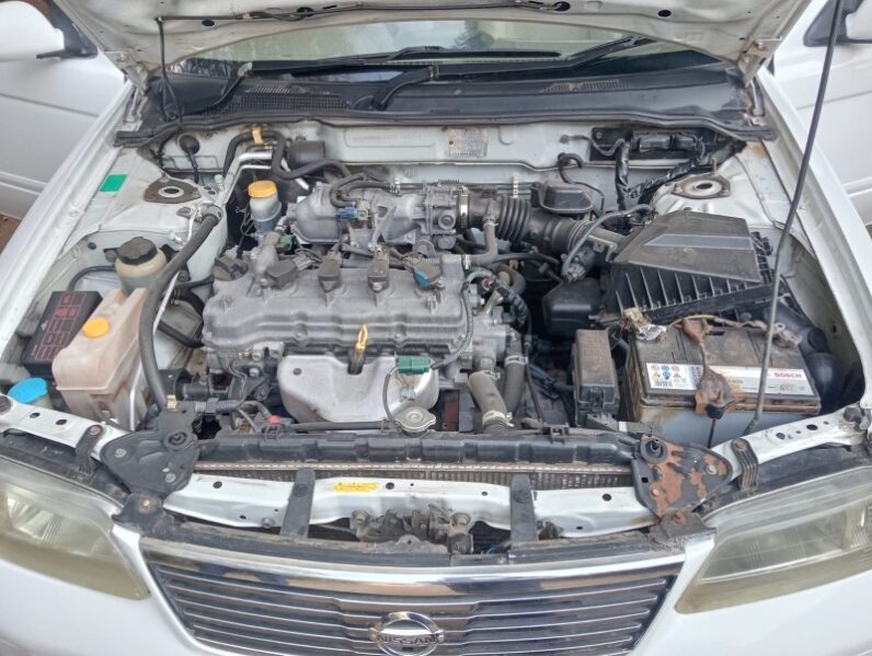 
Used 2003  Nissan FB15 full									