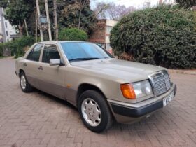Used 1993  Mercedes 124