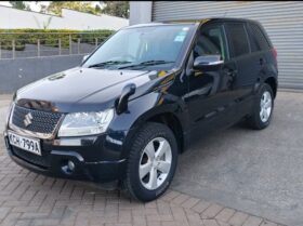 Certified Used 2010  Suzuki Escudo