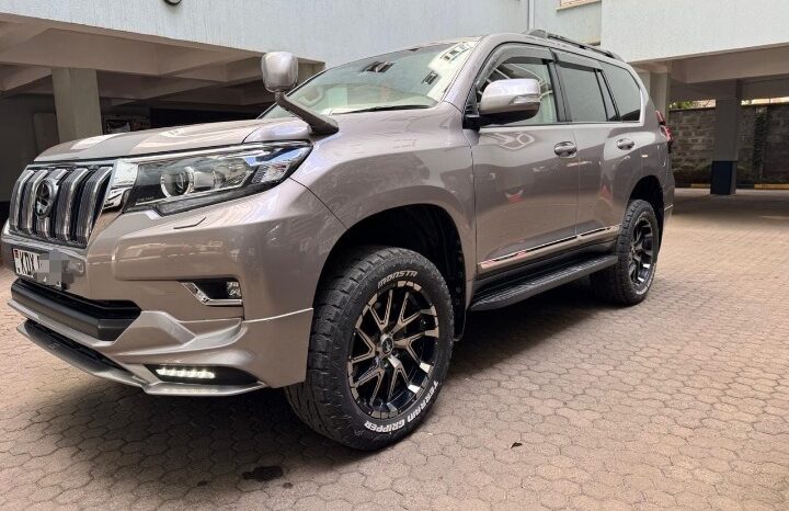 
Certified Used 2020  Toyota Land Cruiser Prado full									