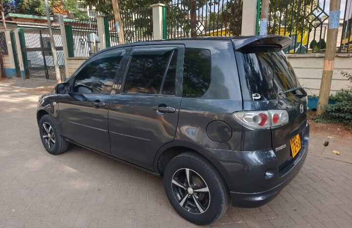 
Certified Used 2006 Mazda Demio full									