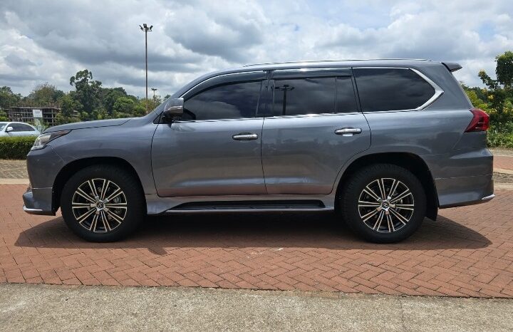 
Certified Used 2016  Toyota Land Cruiser Cygnus full									