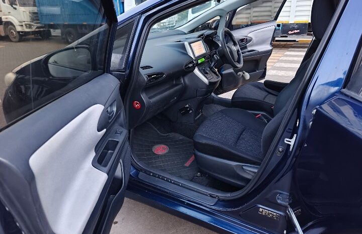 
Certified Used 2011 Toyota Wish full									
