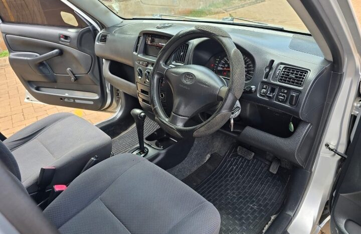 
Certified Used 2011  Toyota Probox full									