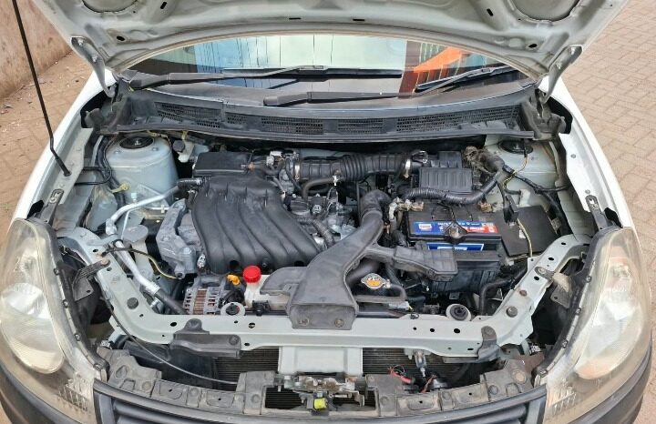 
Certified Used 2014 Nissan Advan full									