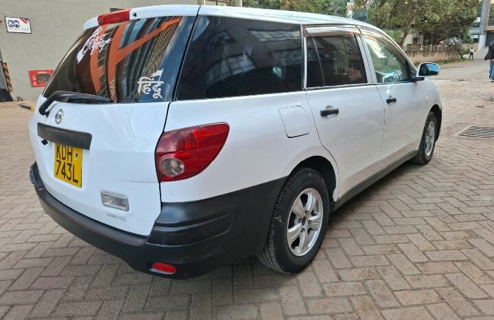 
Certified Used 2014 Nissan Advan full									
