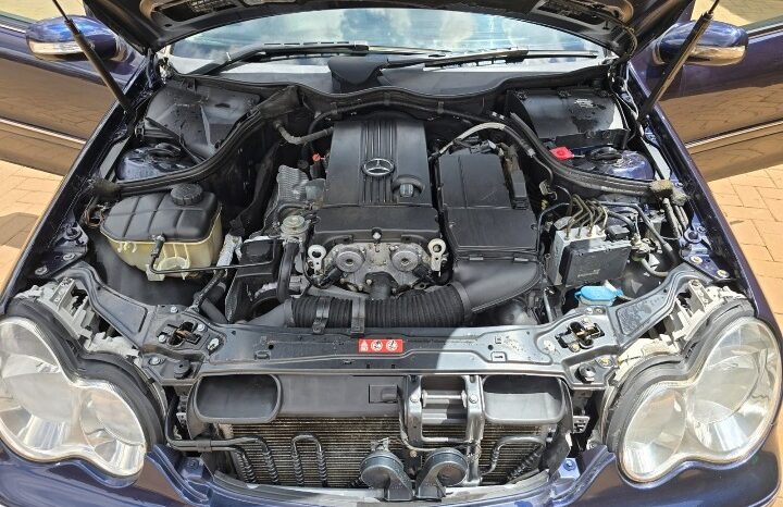 
Certified Used 2006 Mercedes C200 full									